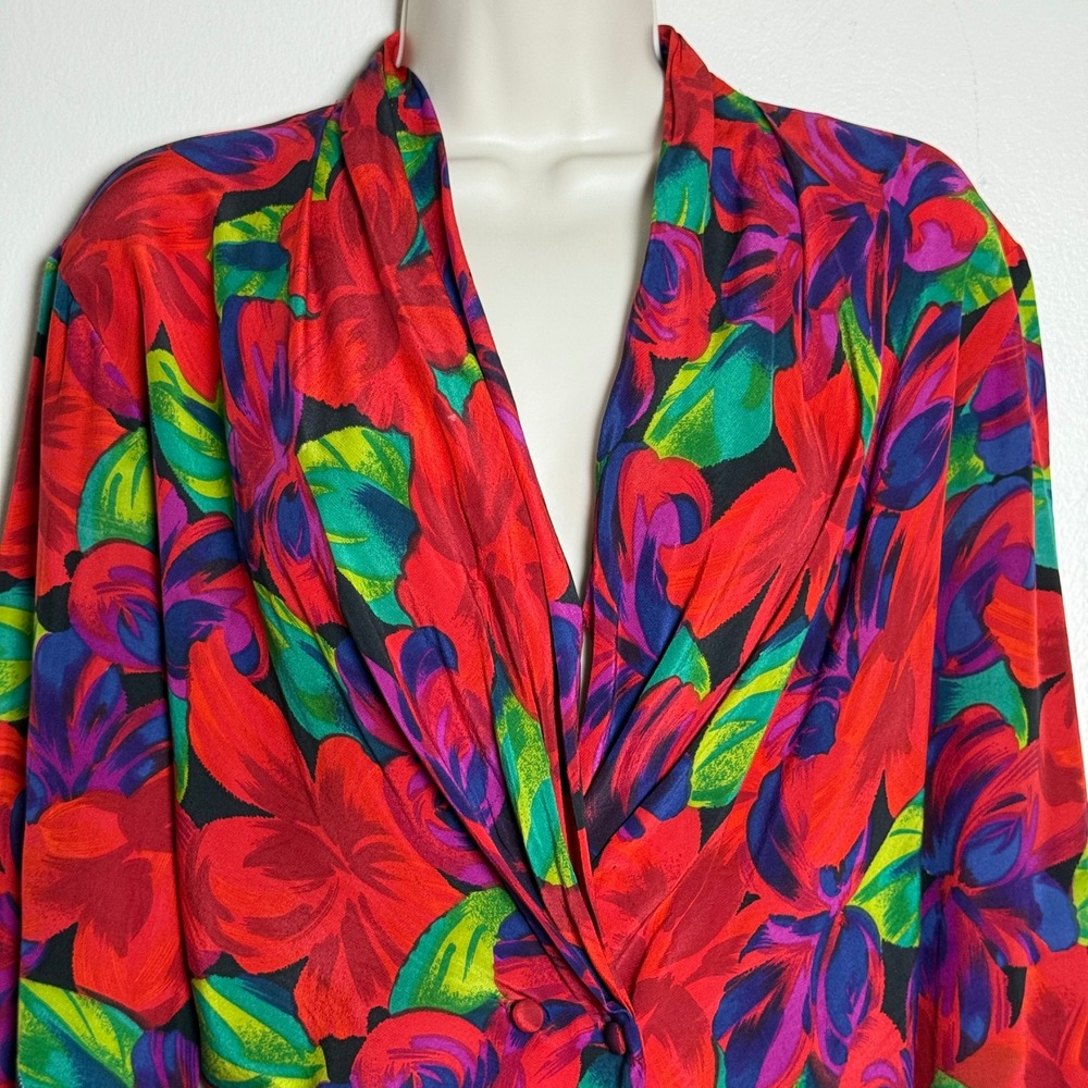SK & Company VTG 100% Silk‎ Floral Blouse 8 Red Purple Green 90s Office Feminine